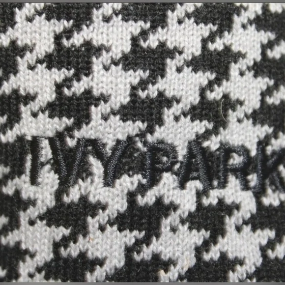 Adidas x Ivy Park Beanie  Black Gray Rare UNISEX Winter Cap OSFM NWT - Picture 5 of 9